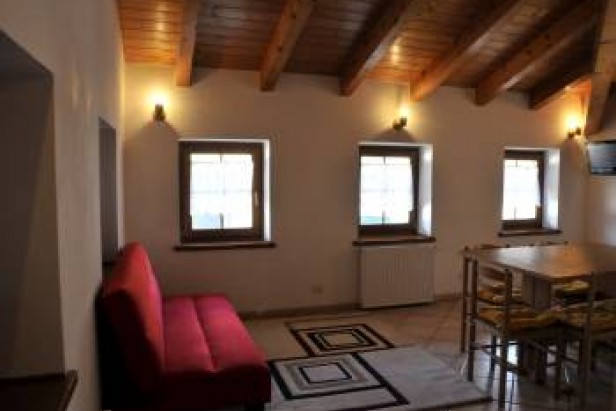Lounge/Living/Dining Room - Borgo Rossi Apartments