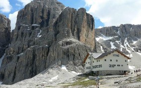 Rifugio Franco Cavazza al Pisciadù