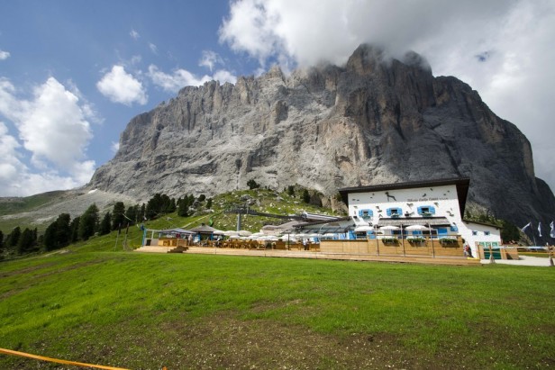 Emilio Comici Mountain Hut