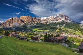 Cortina d'Ampezzo la Perla delle Dolomiti