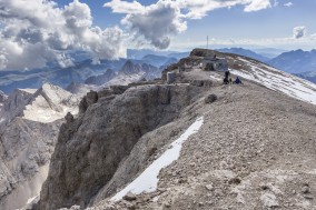 Rifugio Capanna Punta Penia - Marmolada