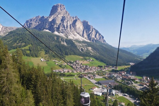 Corvara in Alta Badia: Un'oasi alpina per gli amanti della natura e dello sci