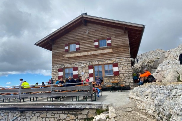 Torre di Pisa Mountain Hut