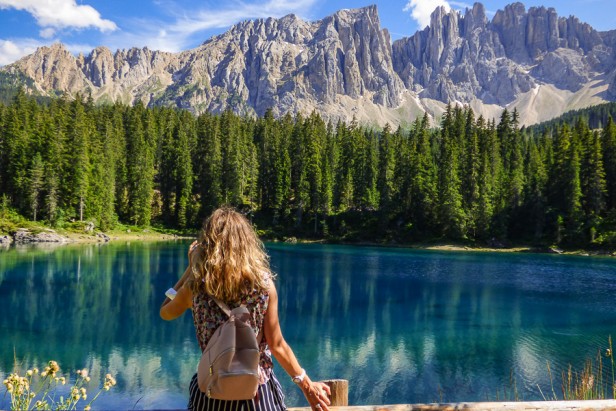 Il Lago di Carezza: Un Tesoro delle Dolomiti